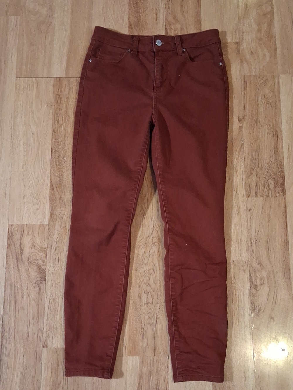 Zenana Outfitters Skinny Jeans in Rust Brown